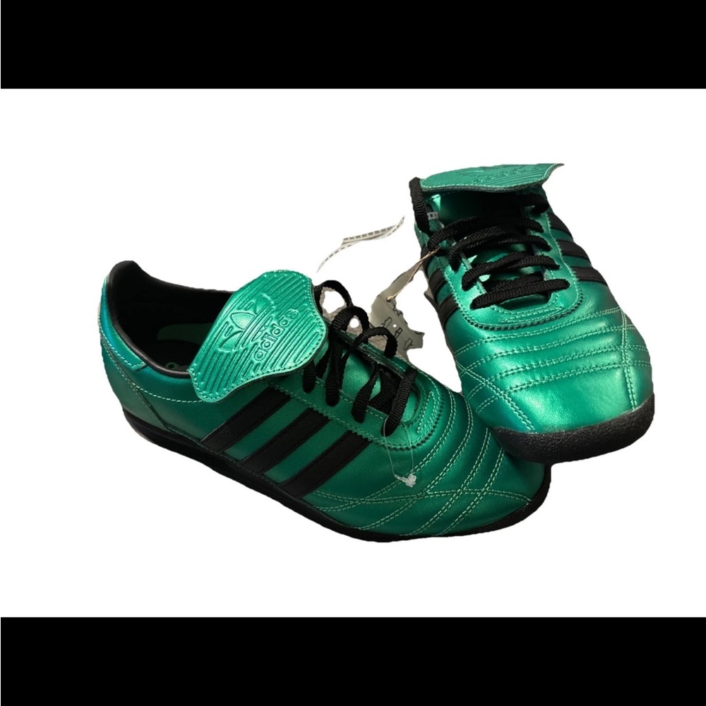 Woman’s adidas SL 72 OG size 7 metallic green